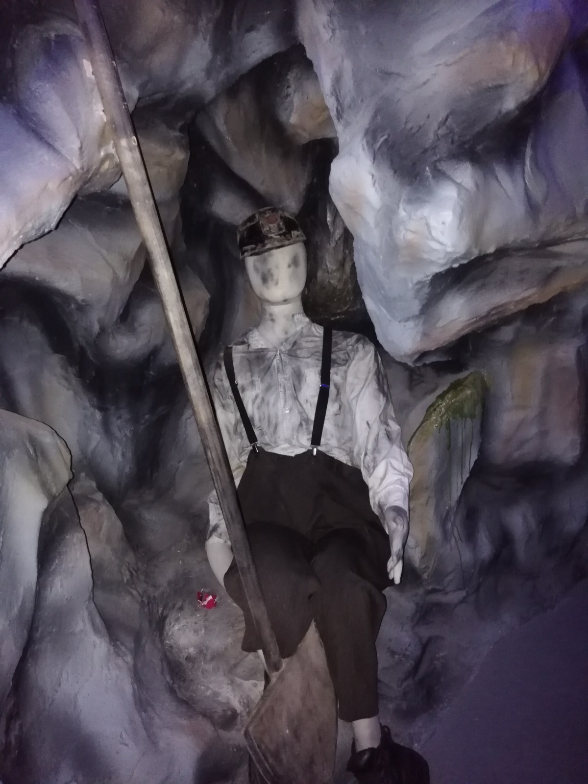 The faux Graphite Mine